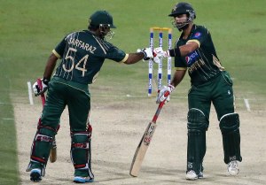 Sarfraz Ahmed and Ahmed Shehzad put on 56 for the first wicket, Pakistan v Australia, 3rd ODI, Abu Dhabi, October 12, 2014 (cricinfo)